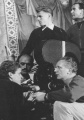 Klaus Kinski während der Dreharbeiten zu Ludwig II. (Glanz und Elend eines Königs) mit Regisseur Helmut Käutner
